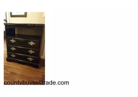 TV Stand/chest